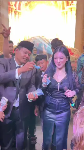 Happy wedding H.Deril #djalmiraberto #djremix  #funkot #fypシ゚ #foryoupage❤️❤️ 