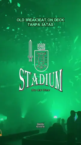 Group Progressive 111 ... Be As One Sound Of Stadium #cucueyangnagakumpul🐉🐉🐉 #Stadium #Freak #Fyp #Breakbeat #Progressive #musica @TikTok @TikTok LIVE Indonesia 