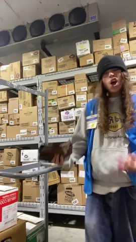 can’t take it anymore #fyp #walmart 