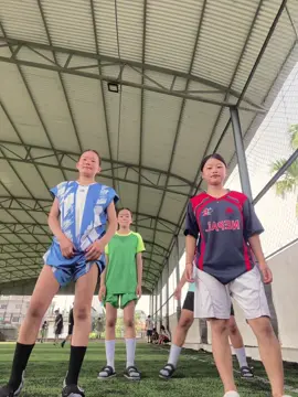 vibes mile paxi sakiyo😜✌🏽 #fyp  #damak_jhapa #foryoupage #friends #goviral #teammates  @🥟 @Arkit Chamling Rai @P. #futsal #goviral 