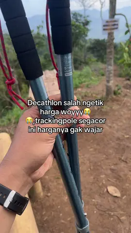 Segacor itu Decathlon #decathlon #trackingpole #pendaki #fyp 