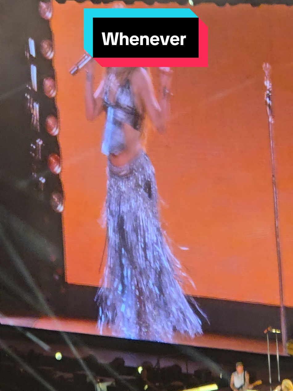 How did you know #shakira #shakirashakira #shakiratour2025 #shakiraconcert #colombia #colombiana #tiktokcolombia 