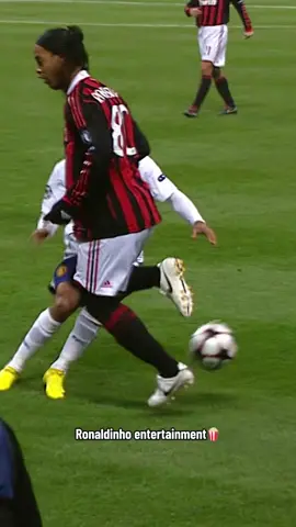 Can’t stop watching 🥵 #UCL #Ronaldinho 