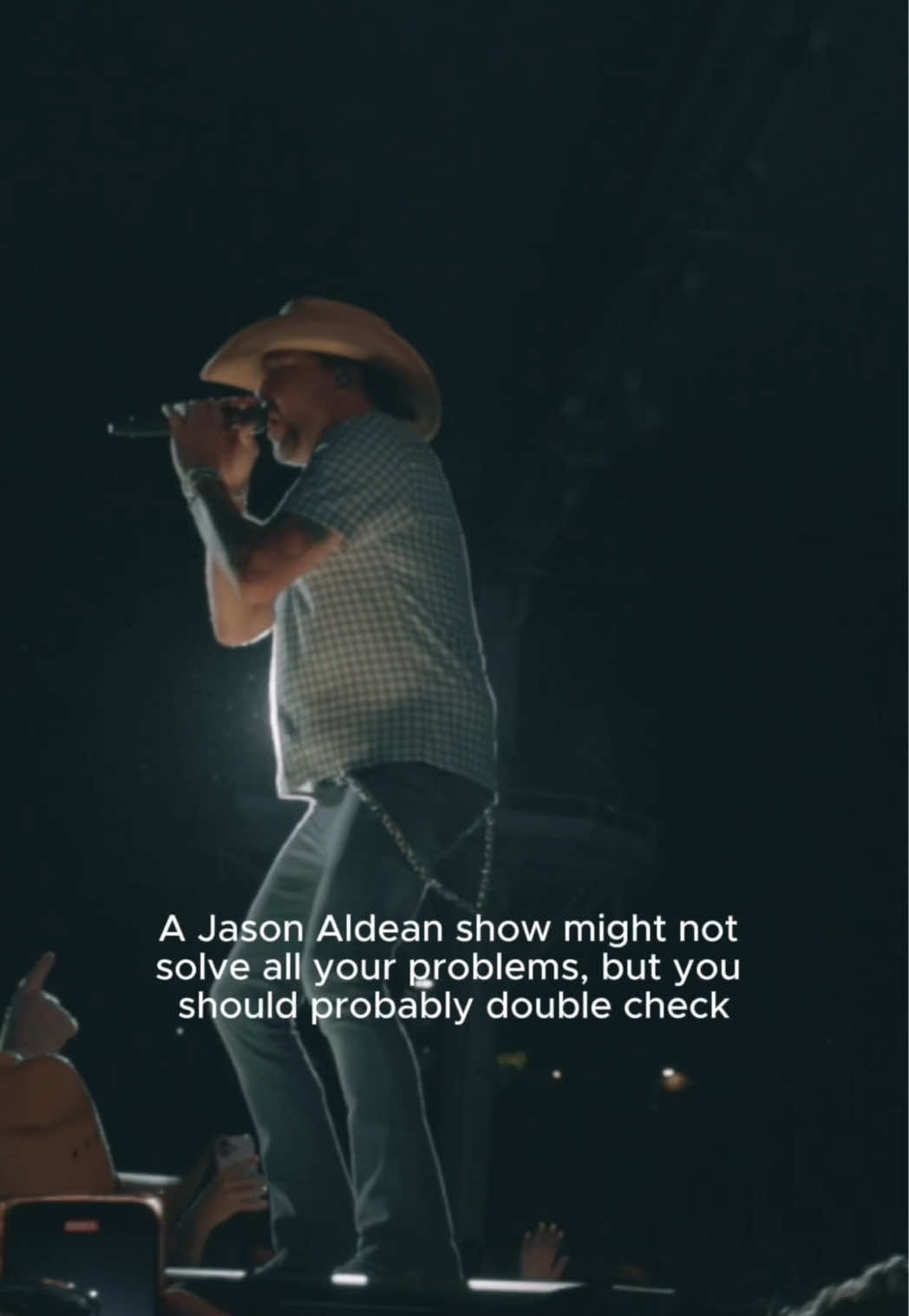Love seeing u guys out there 🤘🏼 #jasonaldean #fullthrottletour2025 #countrymusic #jasonaldeanmusic 