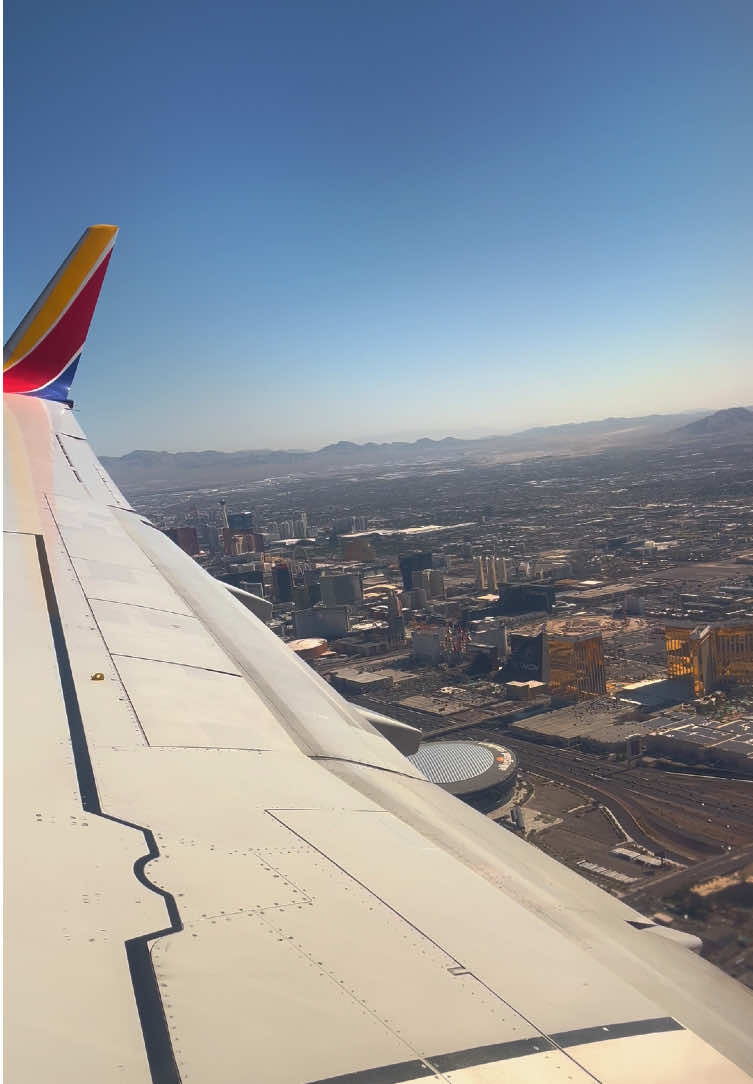 always such a beautiful view flying out of las vegas ✈️🩵 #lasvegas #vegas #lasvegastiktok #vegastiktok #airplane #plane #flight #flying #southwestairlines #vacations #travel #fyp #cityview #vegasbaby #allegiantstadium 