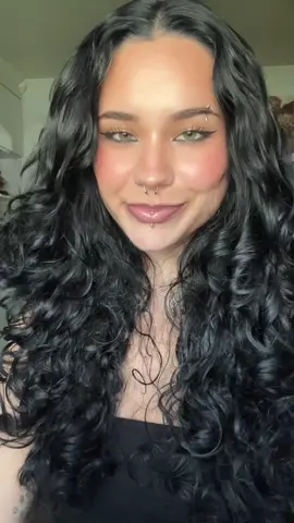 My facial expressions look crazy #fyp #grwm 