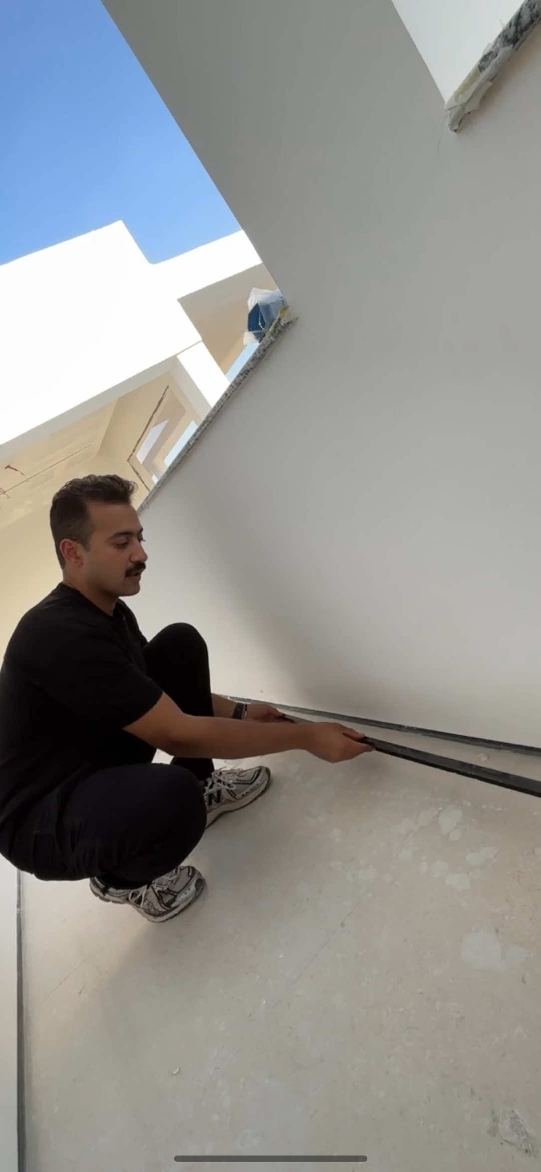 اختراع جديد بديل للوزرة ‏#architecture  #finishing #decor  #decoration  #homedecor  #homedesign  #styling  #ديكورات #تشطيبات #تشطيبات_داخليه #تصميم  #تأسيس #trendingreels #trending #amr_gamal  #noya #compound #lights #ideas #decorideas #ceramics #porcelain #سيراميك #بورسلين