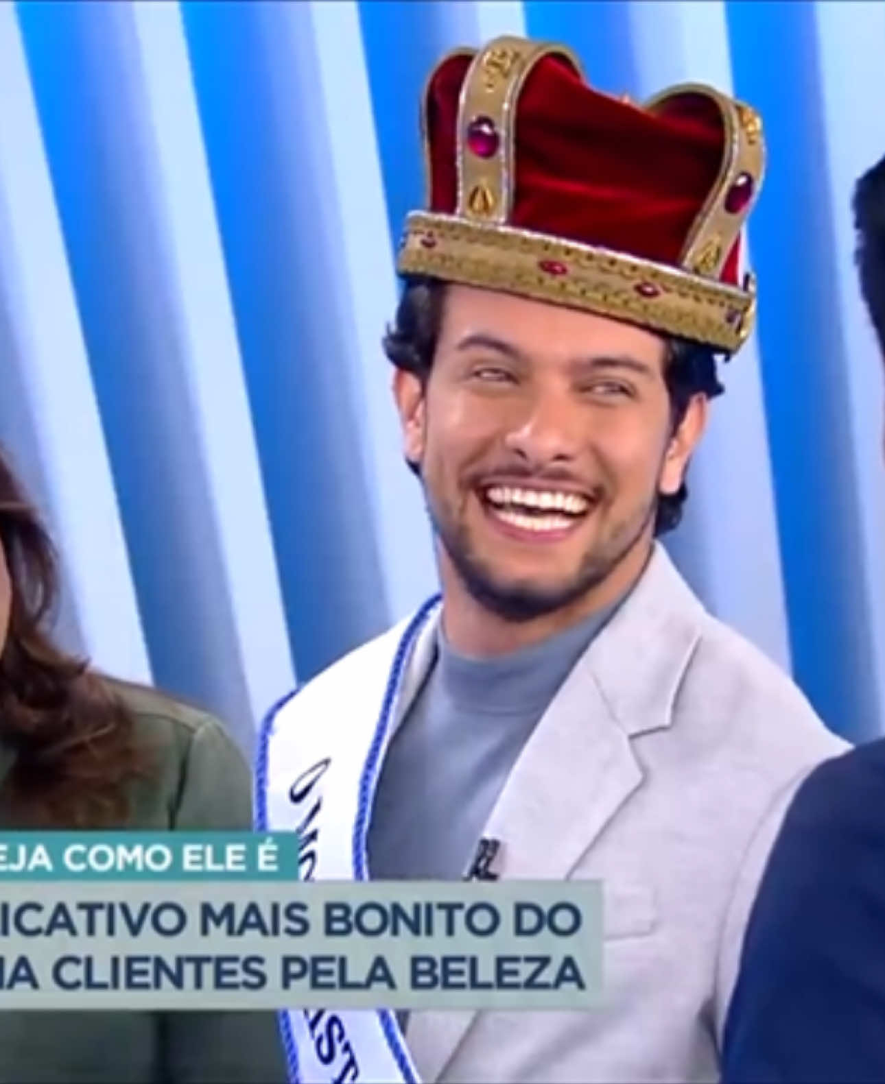 O motorista mais bonito do Brasil , vocês concordam ?