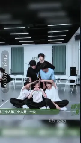 yang terahair bisa barengan gitu yah hengran gue🤭🤭#chenyiheng #zhangyiran #tffamily🇨🇳💫 #fyppppppppppppppppppppppp #fyppppppppppppppppppppppp 