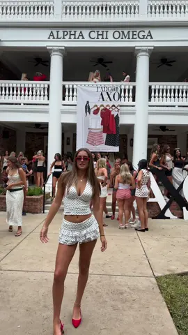 j’adore axo💋 #uofsc #rush #workweek #axo #alphachi 