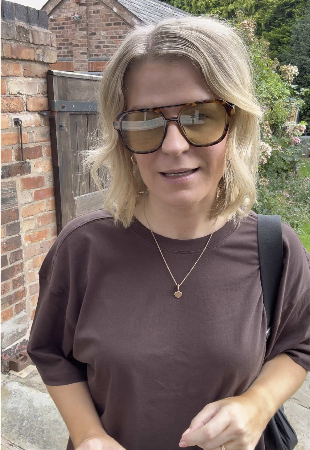 Chatty OOTD  Inspo from @Ali Byrne  Now I’m watching this back these shorts look SO short 🫢🫢😂😂 #OOTD #outfitinspiration #outfitinspiration 