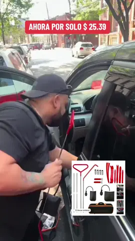 Si se te quedan las llaves adentro del vehiculo usa esto💯👏🏻 #herramientas #vehiculo #llavemaestra #kitparaabrircarro #abrecarros #mecanica #setparaabrirvehiculos