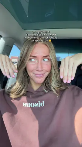 Laughing through the pain #nails #manicure 