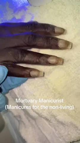 Hey guys I’m so happy that I get to do what God Has Called me to do I get so much joy seeing the families smile in a time of grief. Lord I thank you for this gift 🙏🏾 ASK ME ANYTHING IM ANSWERING ALL QUESTIONS #funeralhome #funeral #manicure #mortuary  #funeralserviceindustry #browardnailtech #miamiNailtech #booksybiz #fyp #explore #