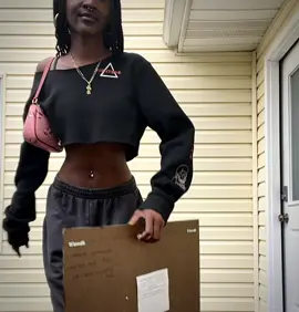 “Don’t Look” Mixed media on canvas  16” x 20” #HealingThroughArt #ArtForHealing #VisualHealing #ArtSpeaks #ArtWithMeaning #MixedMediaArt #ContemporaryArt #AfrocentricArt #BlackArtistsMatter #BlackWomenArtists #ArtReveal #ModernArtVoices #SilentStories #UnspokenTruths #TheThemeIsArt #ArtTok #HealingTok #TikTokArt #BlackTikTok #ArtistOnTikTok