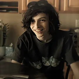 Poster boy boris #goldfinch #boris #edit #finnwolfhard #fyp #thegoldfinch (remake)