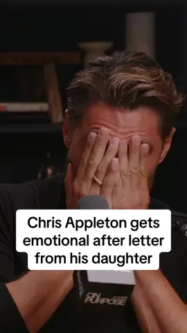 @Chrisappleton1 gets emotional reading a letter from his daughter @Kitty-Blu appleton 🎙️ Search ‘Jay Shetty Chris Appleton’ to watch or listen today!