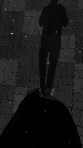 داويتي جروحي يا طبيبة ❤️‍🩹 #شاشه_سوداء #fouryou #yan__tc #😭 #paranoia 