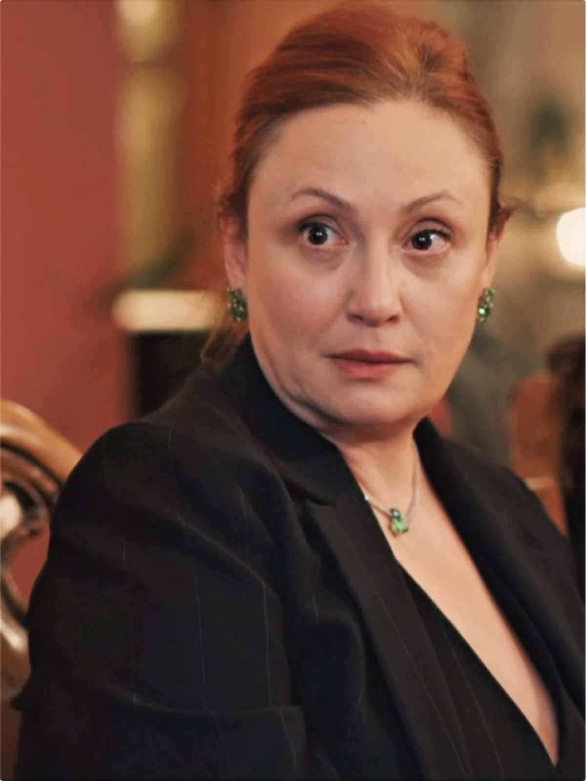 Hatuch🤣#зимородок #далекийгород #фериткорхан #сейранкорхан #мертрамазандемир #афрасарачоглу #yalicapkini #yaliçapkini #yalicapkinidizi #зимородок #feritkorhan #feritseyran #seyrankorhan #seyranferit #seyransanli #pelinferit #sunasanlı #kayakorhan #mertramazandemir #afrasaraçoğlu 