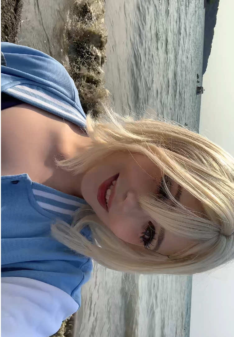 seasick 🌊 #beach #swimsuit #sea #liter #nikke #beachcosplay #swimsuitcosplay #litercosplay #nikkecosplay #cosplay 