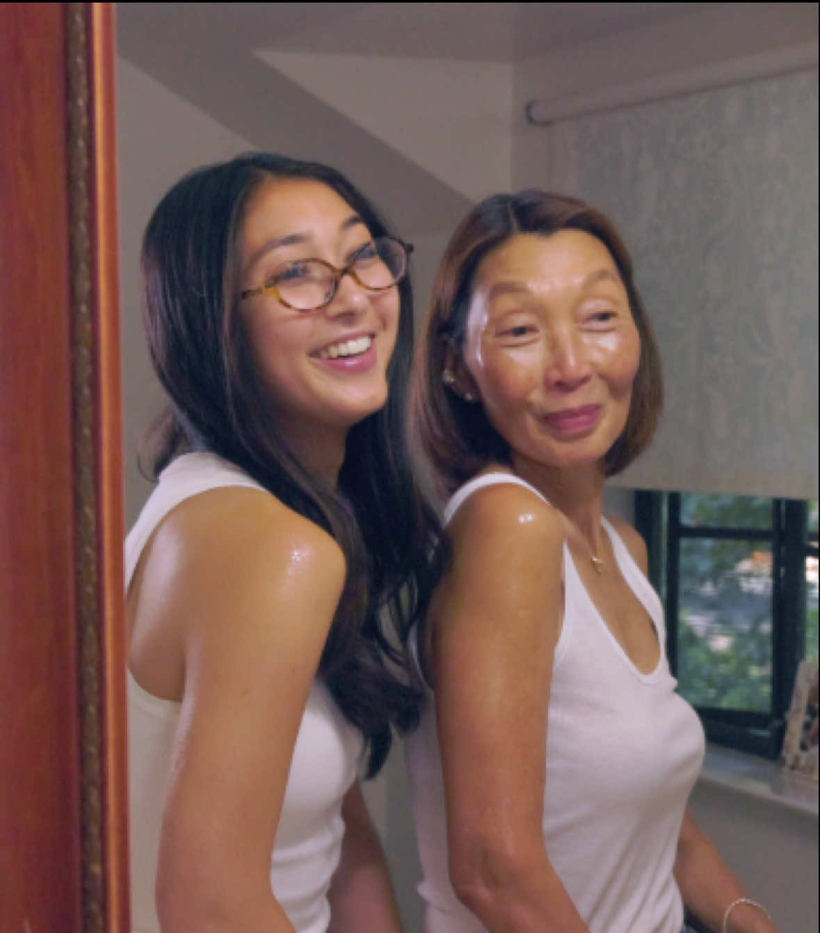 Glowing together 🧼🤍 #sponsored I passed the secret down to Mya, and now we’re both glowing. This glow up isn’t just a moment, it’s a family ritual. You can find @pears on Amazon. #IfYouKnowYouGlow #PearsPartner #IYKYG