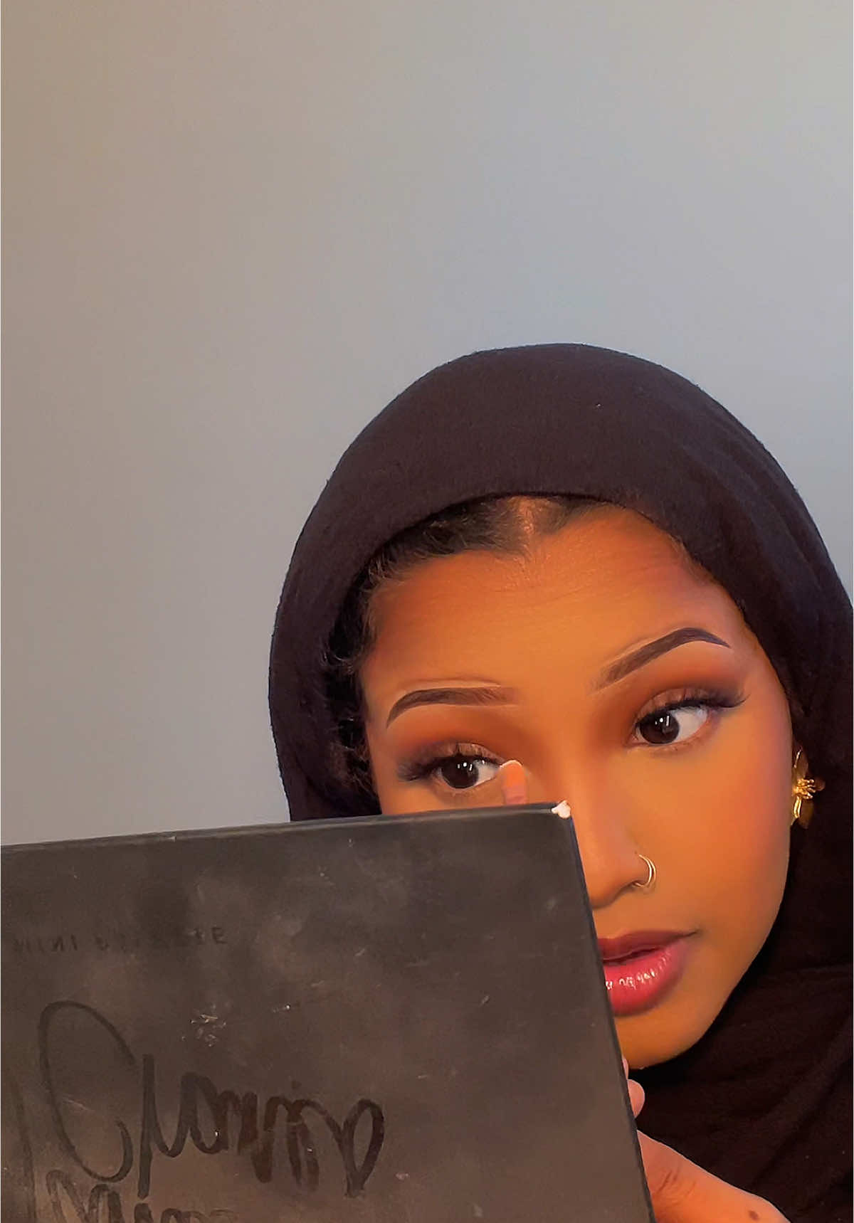 Chit chat about college/life with me baesss🥰🫂 #chitchat #chitchatgrwm #grwm #college #postgrad #gettoknowme #fyp #muslimtiktok #somalitiktok 