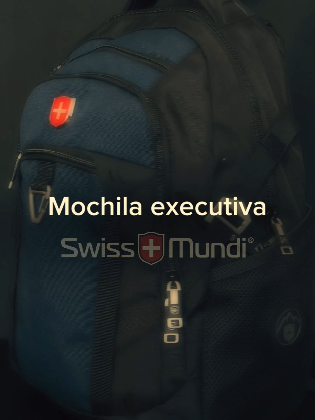 Neste Dia dos Pais, surpreenda com um presente que vai acompanhar ele em todas as jornadas! ⠀ A mochila perfeita existe — e ela é resistente, elegante e espaçosa como ele merece. Seja pro trabalho, viagens ou dia a dia, ela é presente com propósito. ⠀ ⠀ 🛍️ Disponível na loja e no site!