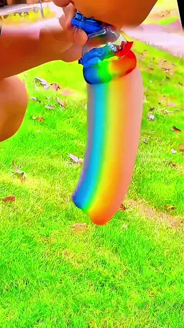 Rainbow Bubble Snake – Outdoor Fun in 30 Seconds! 🐍🌈🫧 This rainbow bubble snake is pure backyard magic! 🌈🫧 All you need is a plastic bottle, some soap, and a few drops of color — boom! Instant fun for kids and adults too! Try it outside and thank us later 😍 #BubbleSnake #DIYFun #OutdoorCrafts #SummerActivities #RainbowDIY  