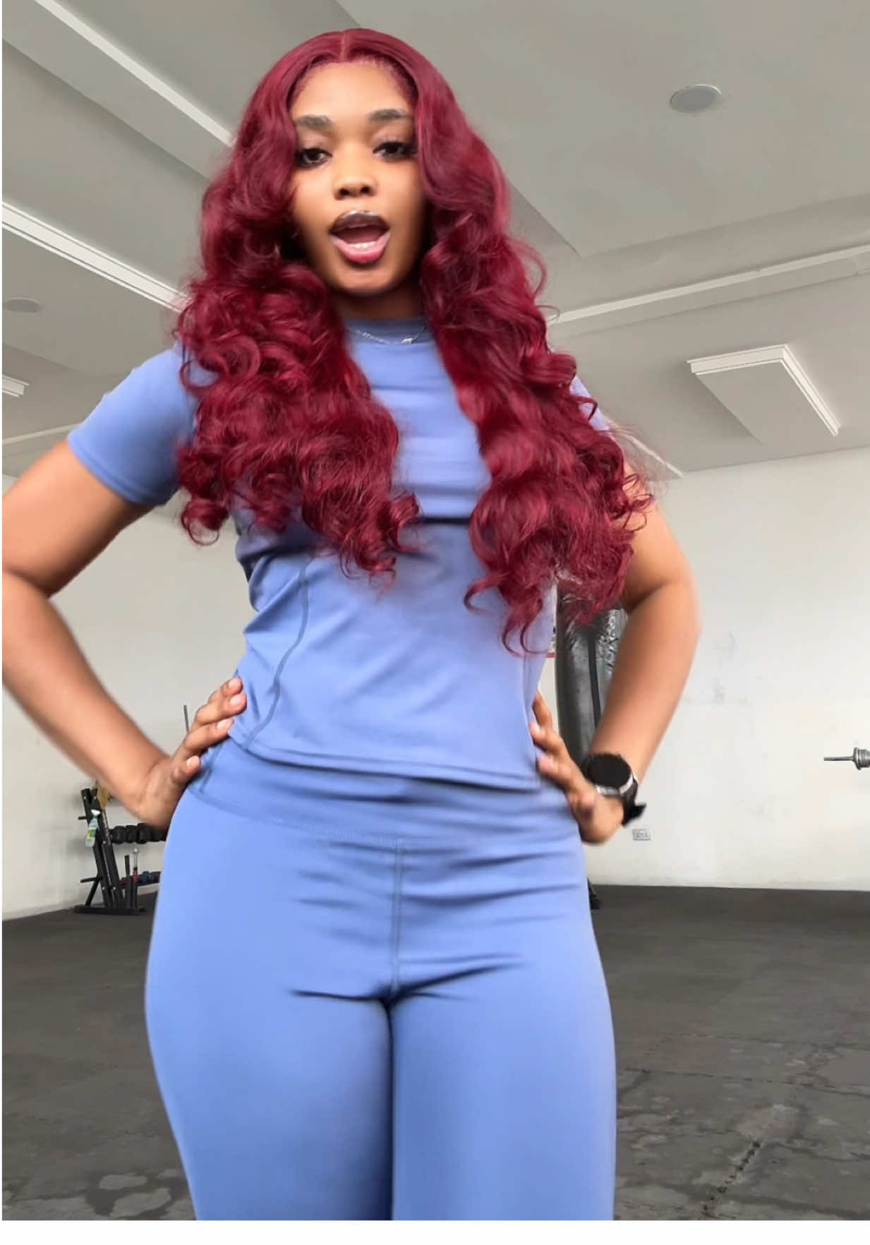 Ride or vibe. No leashes☺️🤏#etomisophia 