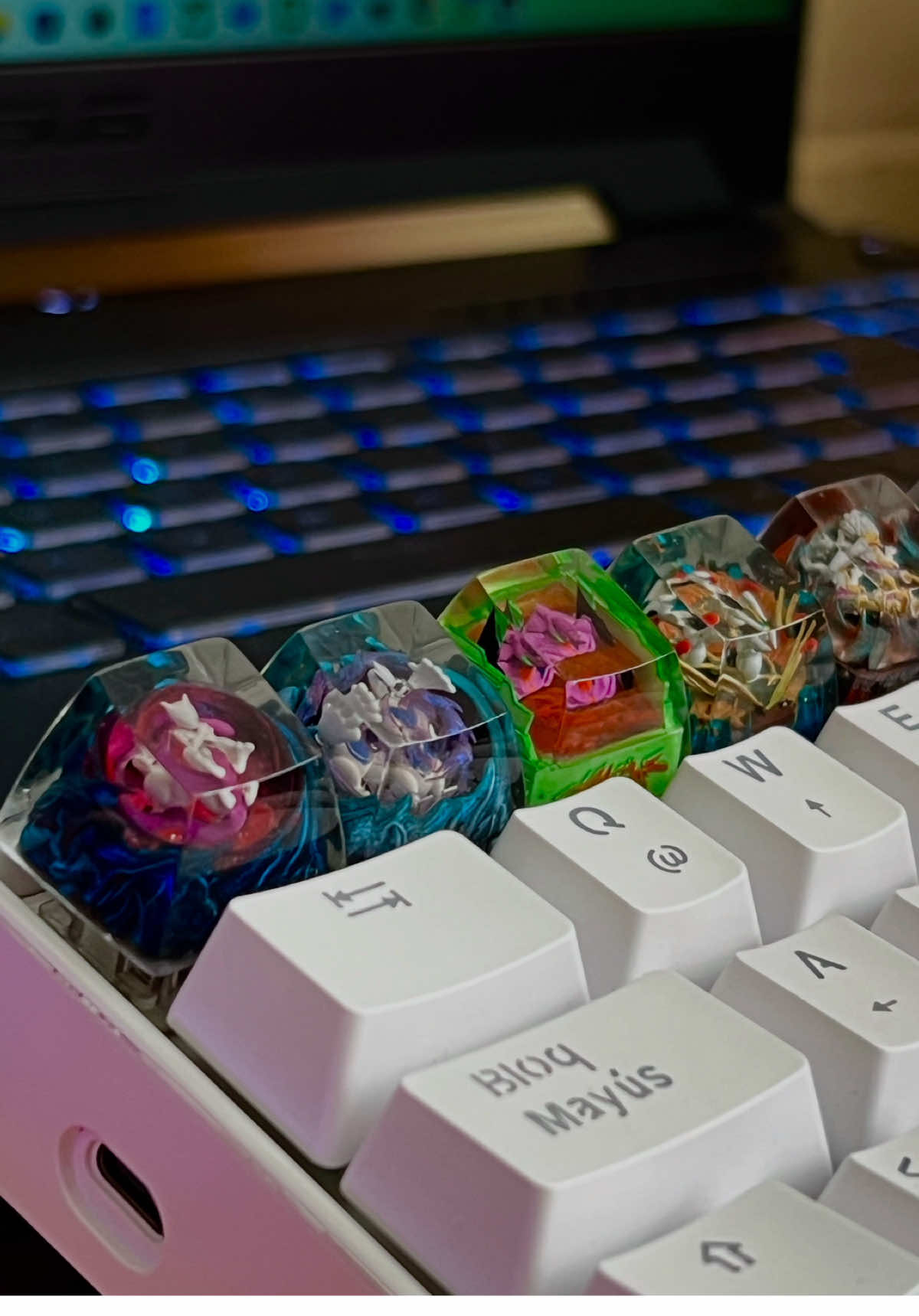 ¿Cuál elegirías para tu setup? 💻🎮 #Keycaps #TecladoGamer #pcgaming #gamer #setup 