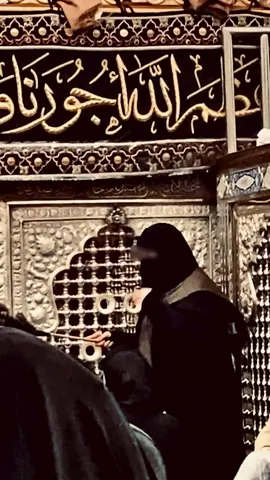 ‏﴿وَمَا يُلَقَّاهَا إِلاَّ ذُو حَظٍّ عَظِيمٍ﴾.                  ومن صرت خادم لابنها ♥️.            #الحمدلله_دائماً_وابداً #خدمة #اكسبلورexplore #fyp 