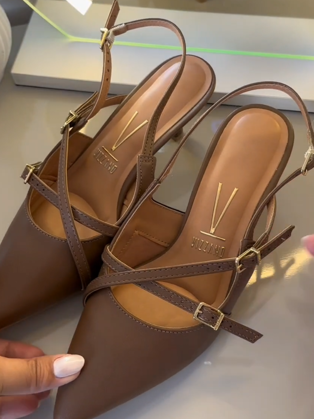 Corre! Scarpin Vizzano slingback lindo e super confortável 😍✨ #salto #scarpin #saltobaixo #sapatofeminino #tiktokshop 