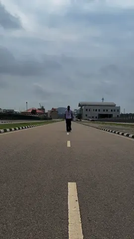 #model #runwaymodels #runwaymodel #Runway @iam_onahinnocent @TaTa🫠🥰 @𝐜𝐚𝐥𝐥𝐦𝐢𝐋𝐚𝐚𝐤𝐮𝐬𝐡🧌 