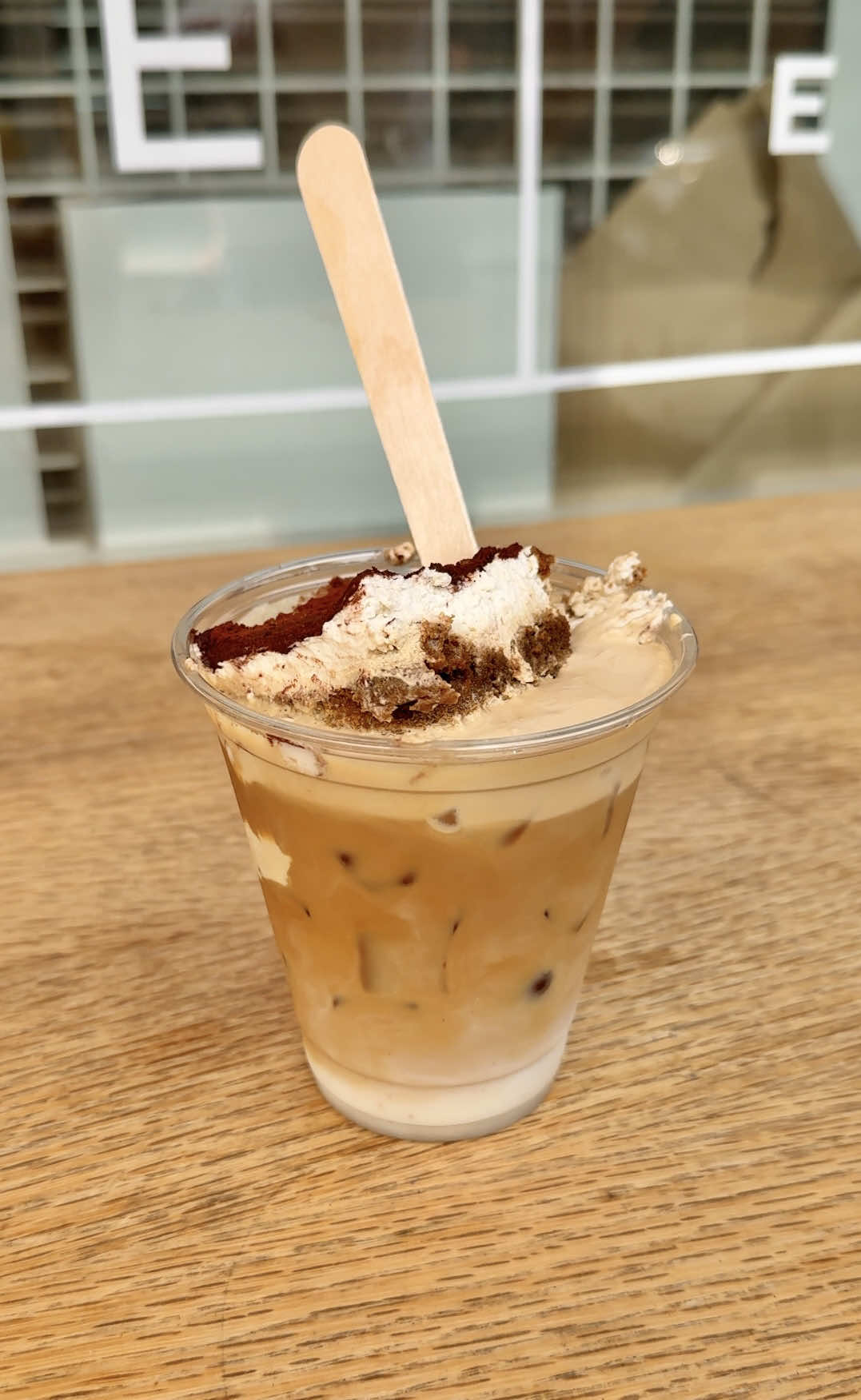Tiramisu Latte🤯🤯 #tiramisu #toronto #latte #coffee #viralfood 