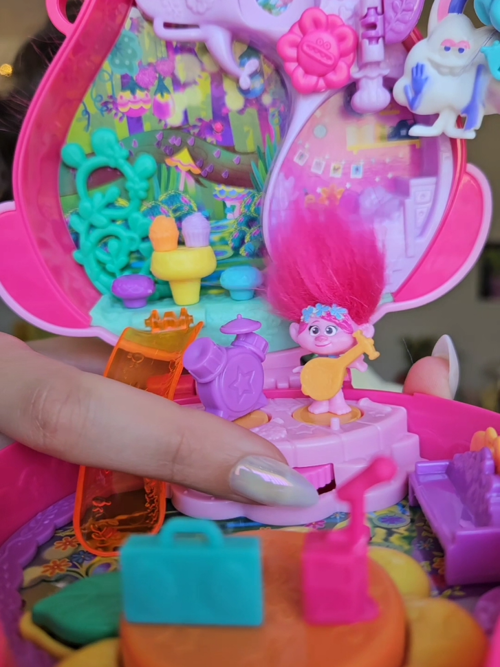 anyone else obsessed with trolls? 🪩🌈✨️ i never grew up with polly Pocket but honestly it's so cute! My friend got it on sale for $9 #pollypocket #trolls #asmr #asmrunboxing #toysoftiktok 