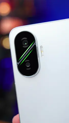 Xiaomi POCO F7, um smartphone diferenciado para quem gosta de jogar, processador Snapdragon 8s Gen 4, tela de 6,83” 1.5K com 120 Hz e Gorilla Glass 7i, construção sólida em metal/vidro e IP68, bateria de 6.500 mAh com 90 W de velocidade de carregamento…  Para saber mais é só assistir o vídeo completo no YouTube! ✌🏻 #Xiaomi #PocoF7 @Mercado Livre   #A#AfiliadosMercadoLivreMercadoLivre #DataDupla 