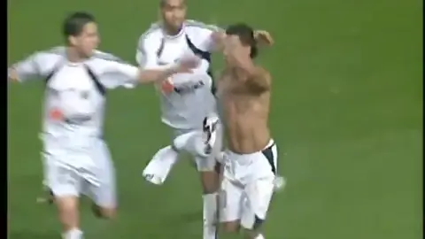 لما يكون عندك لزهر حاج عيسى تفوز على خصمك بكل سهولة 🏆💪💪⚫⚪💯
