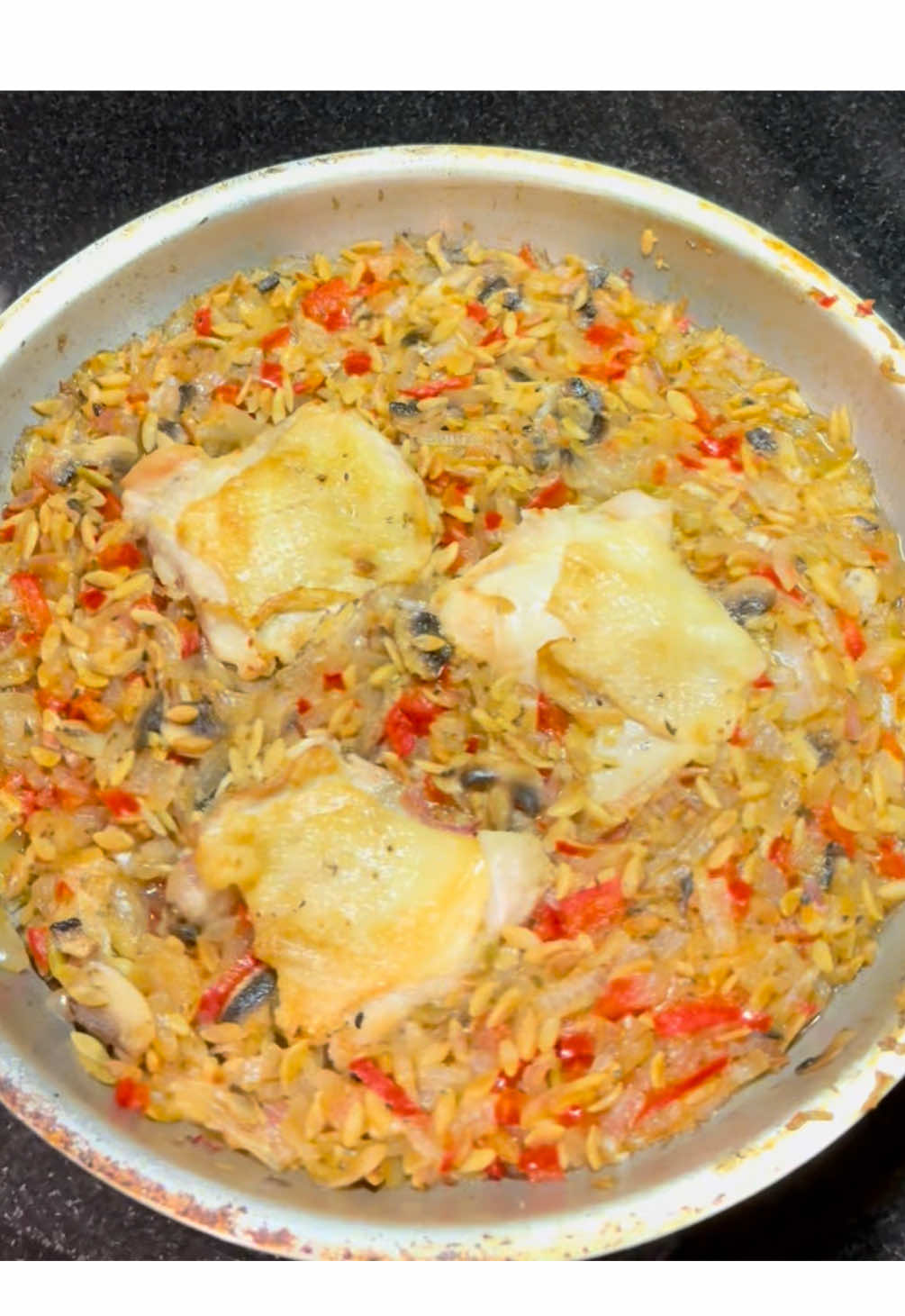 I just start chopping stuff and figure out what I’m gonna cook along the way #cooking #orzo 