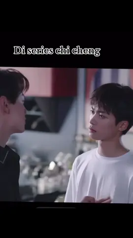 Ini yg parodi in chi cheng apa ziyu 🤣nyesel bngt nangis kemaren,ternyata chi udah di omrlin duluan oleh ziyu🤣🤣🤣#revengedlove18 #wusuowei #chicheng #ziyu #tianxunin 