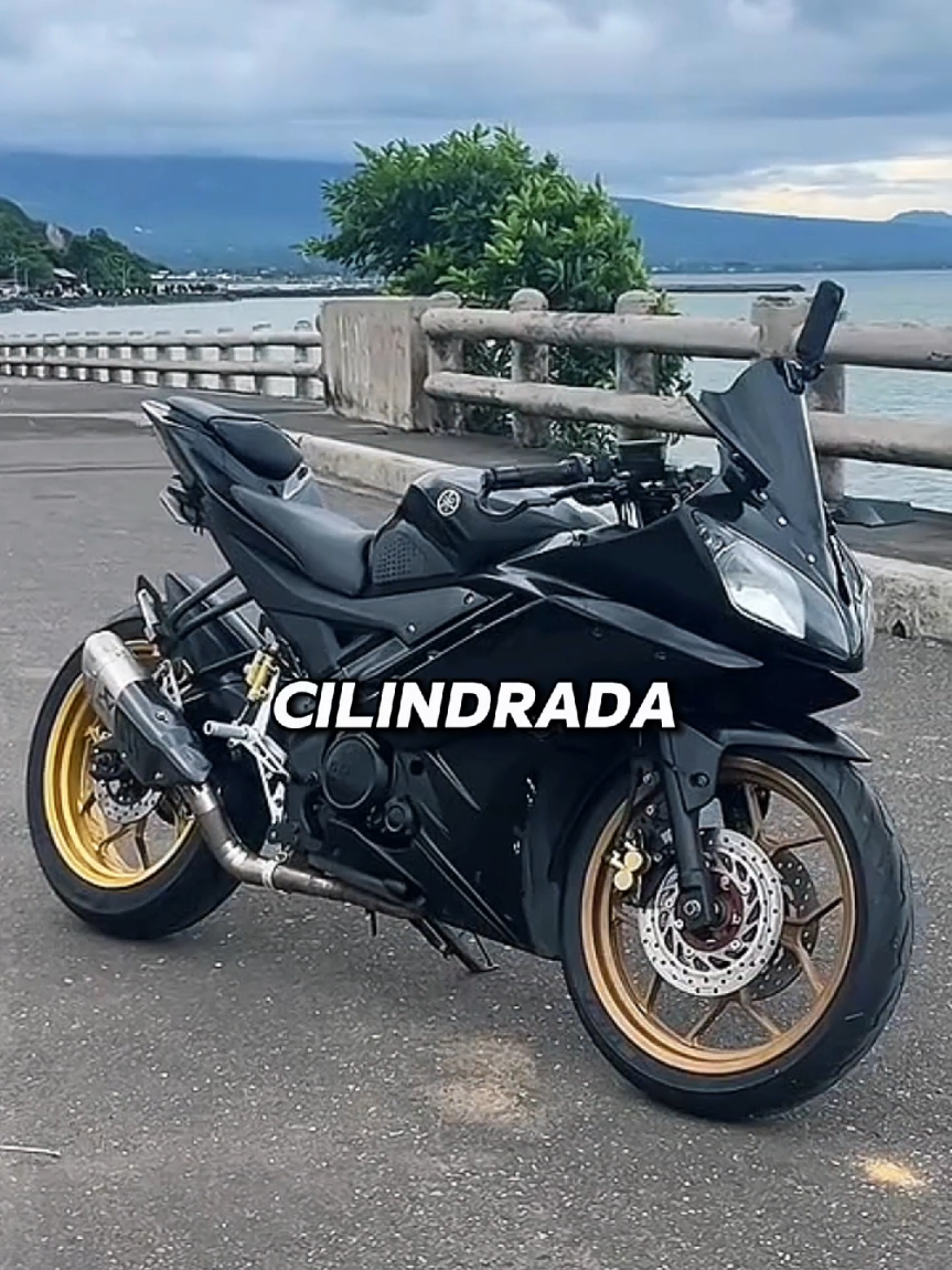 ¿La mejor 150cc del mundo? Yamaha R15 V2 🔥 #fyp #yamaha #r15 #r15v2 