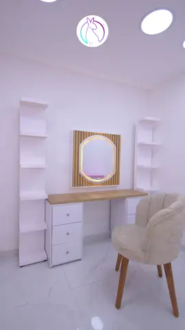 Descubre la mágia🥰 . . . . #tocador #furniture #decorideas #tiktok #organizador #medellin #colombia #bogota #antioquia #tocadormaquillaje #espejo #vanity #Multifuncional #belleza #Modelo #Colores #rosa #multifunctional #pinkaesthetic
