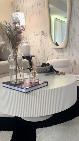 Coffee table unboxing #creatorsearchinsights#apartment #coffetable #amazon #fyp #afordable #homefinds #firstapartment #girlapartment 