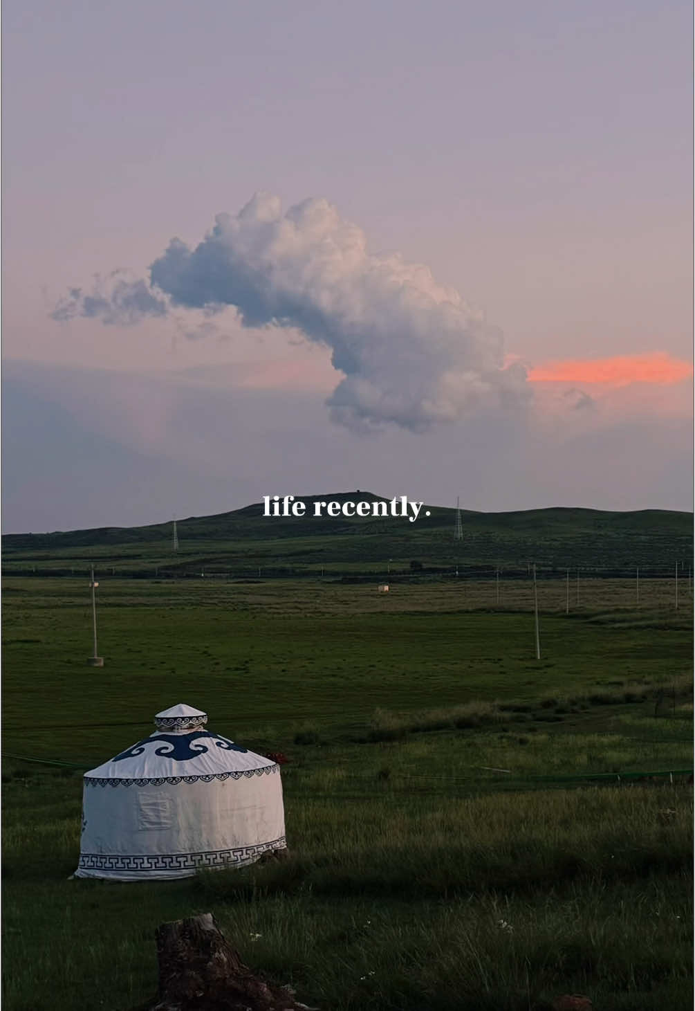 Summer in Inner Mongolia is nothing short of magical—here, every window frames a postcard-perfect view. The transformation of this small city over the years has been absolutely stunning. This is Ulanqab, my beloved hometown.   #ChinaTravel  #CityinChina #InnerMongolia 