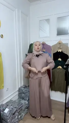 Barang ready siap kirim juragaaaan #rayon #oneset #onesetpalazo #onesetnyaman 