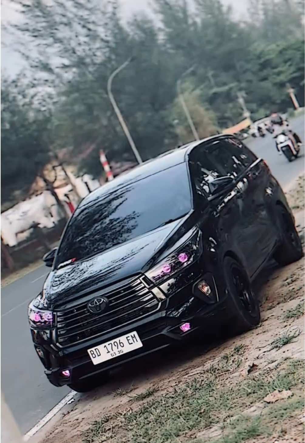 sehat2 dah kijang😂 izin bg @Chalung  ib:SonZ.2GD #kijanginnova #innovadiesel #innovareborn #innovareborndiesel #cumidarat #cumicumidarat #fyp 