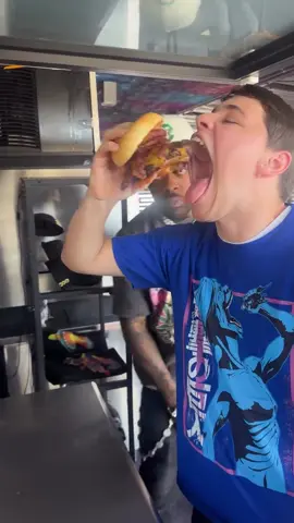 My cow burger is now at @Burger 3000 