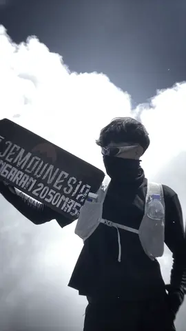 next kemana? #pendakigunung #pendakiindonesia #gunungungaran2050mdpl #ungaranviaperantunan #fyp 