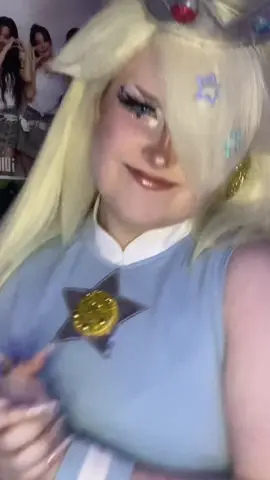 #ROSALINA | if you see the lipgloss on my teeth, no you don’t-  #rosalinacosplay #mario #nintendo #reedclown #nintendocosplay 