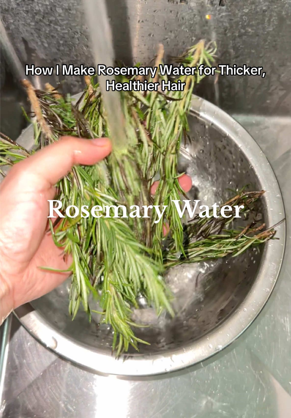 How to Use: 1. Spray onto your scalp and roots daily or 3–4 times a week. 2. Leave it in—no need to rinse. 3. Massage it in for extra benefits. #rosemarywater #healthyhair #rosemary 