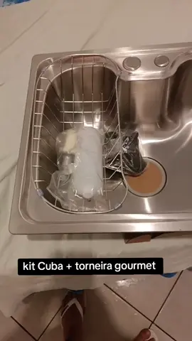🧼 Transforme sua cozinha em um ambiente gourmet! Esse kit completo com cuba inox, torneira flexível, dispenser e acessórios vai trazer praticidade, beleza e sofisticação pro seu dia a dia. 💥 Promoção por tempo limitado! Corre antes que acabe! 🛒 Clique no carrinho laranja e garanta o seu. #CozinhaGourmet   #PiaInox   #TorneiraGourmet   #CubaInox   #DecoraçãoCozinha   #CasaNova   #ReformaCozinha   #CozinhaModerna   #DicaDeCasa   #OfertaDoDia #torneiramonocomando #torneiragourmet #torneiras #torneiragoumert #torneira #cubacozinha #cubainox 